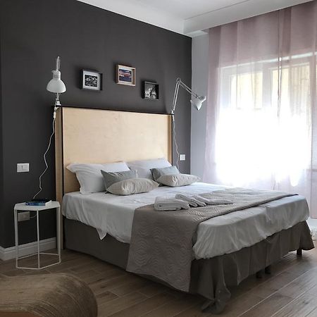 B&B Letto&Latte ปอมเปอี ภายนอก รูปภาพ