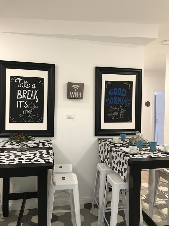 B&B Letto&Latte ปอมเปอี ภายนอก รูปภาพ